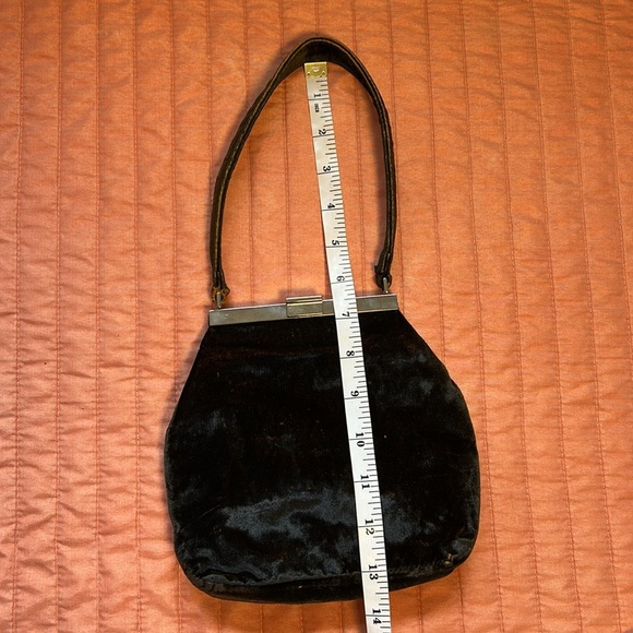 Vintage Furla Black/Dark Green Velvet w/Orange undertone made in Italy Hand Bag. - Picture 13 of 16